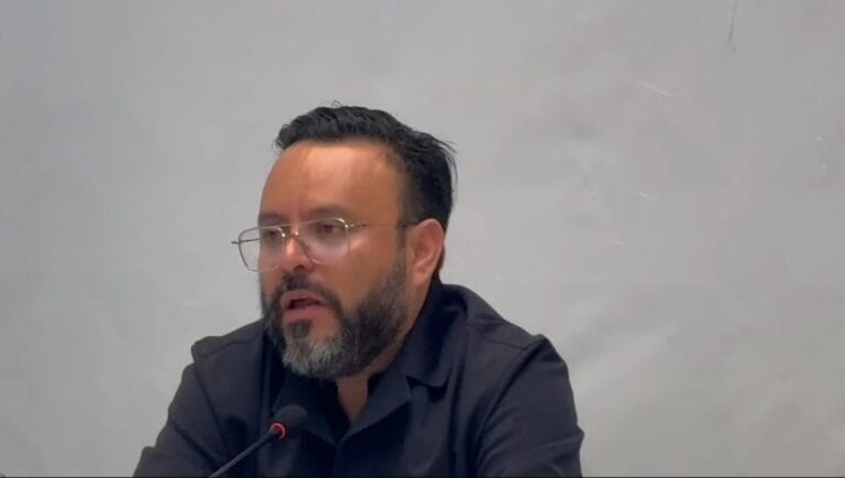 Con diálogo y respuestas atenderemos demandas magisteriales: Sego